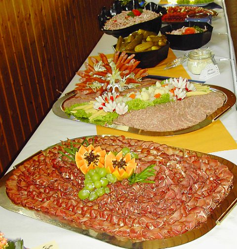 kalte Buffets "Rustikal" - Partyservice Wunder aus Segnitz